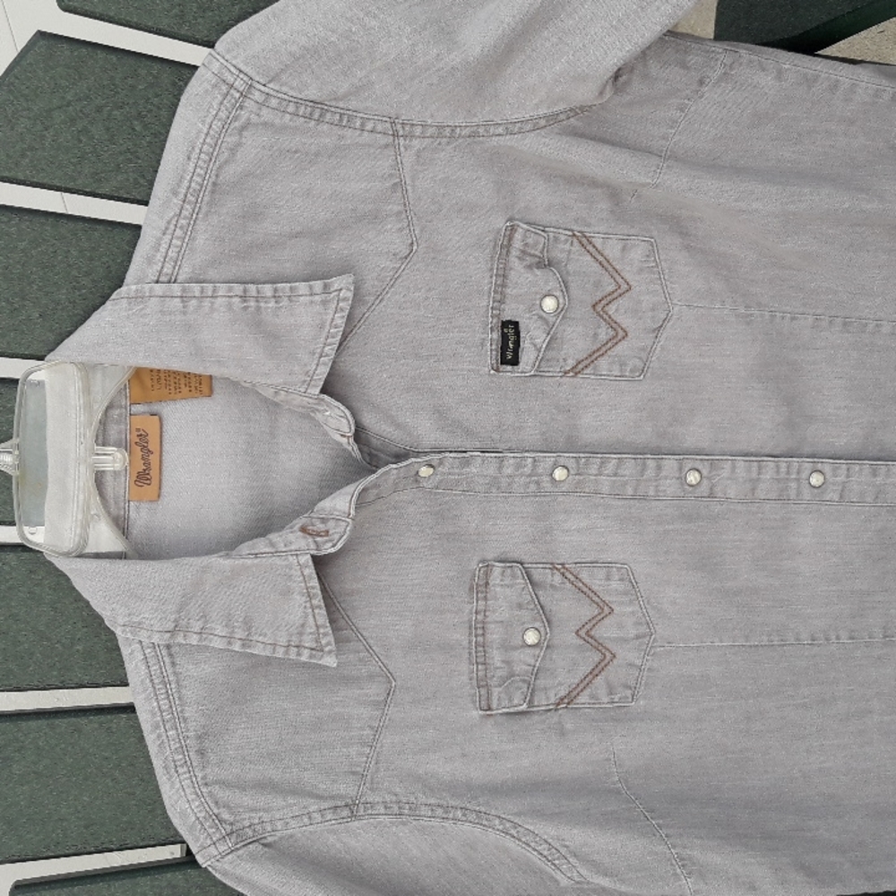 Women's Wrangler Shirt Gray Denim Large